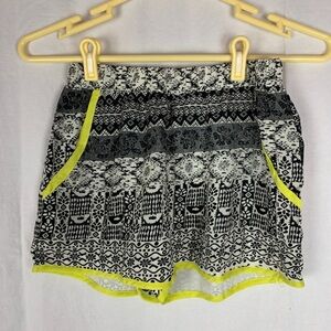 🏆 Love and love Flowy shorts